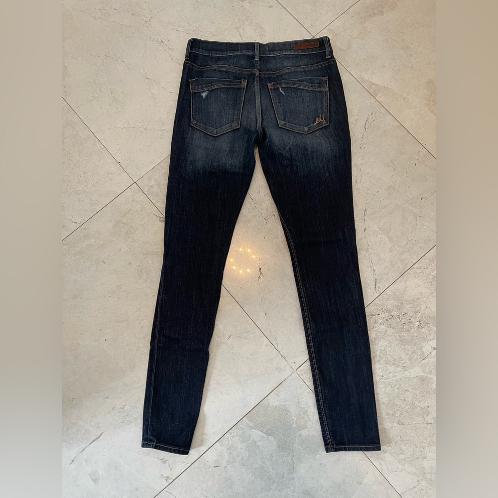 Skinny jeans